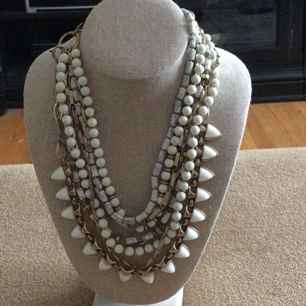 Stella and Dot Stone Sutton Necklace